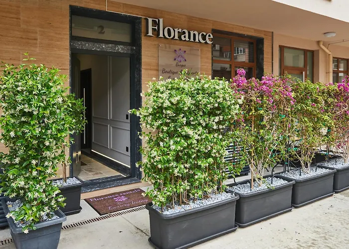 Florance Luxury In Апартаменти *