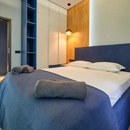 Florance Luxury In Apartamento Burgas