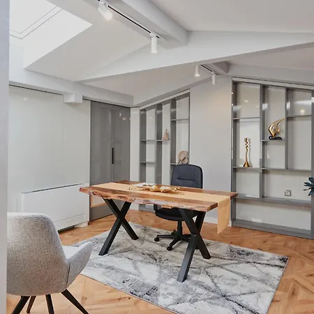 Florance Luxury In Бургас