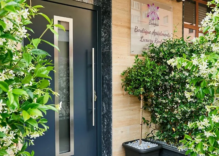 아파트 Florance Luxury In 부르가스